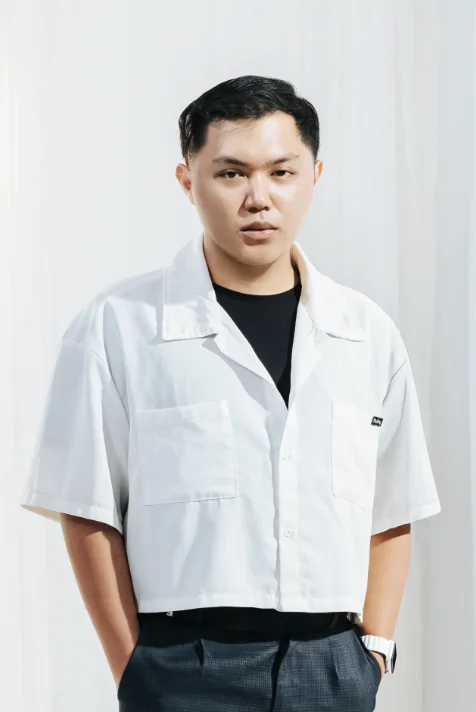 Francis, Huna Creatives team